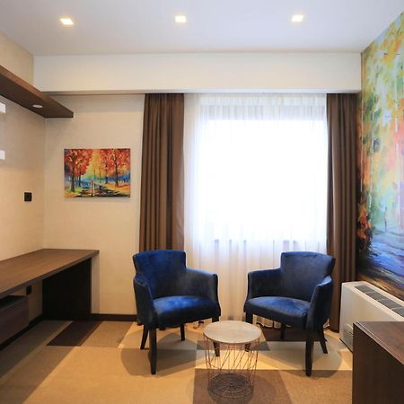 Carpe Diem Boutique Hotel Zenica Bagian luar foto