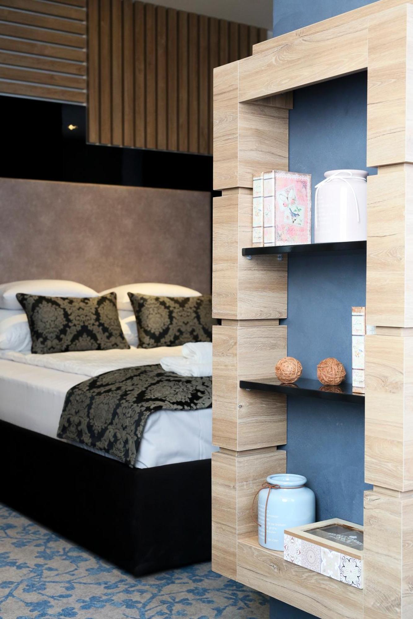 Carpe Diem Boutique Hotel Zenica Bagian luar foto