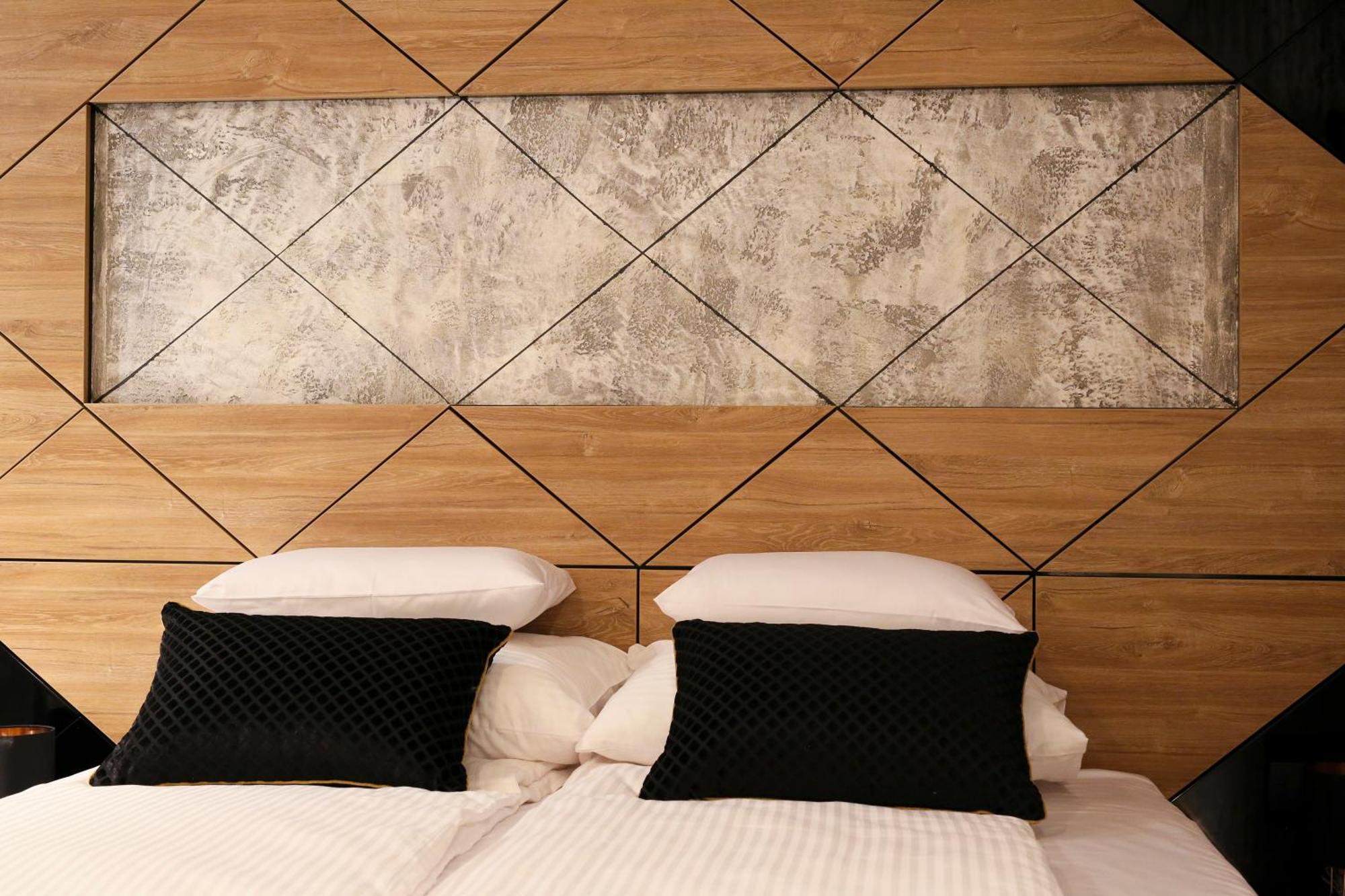 Carpe Diem Boutique Hotel Zenica Bagian luar foto